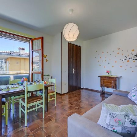 Villa Fiorita Apartments - Happy Rentals Sirmione Zewnętrze zdjęcie