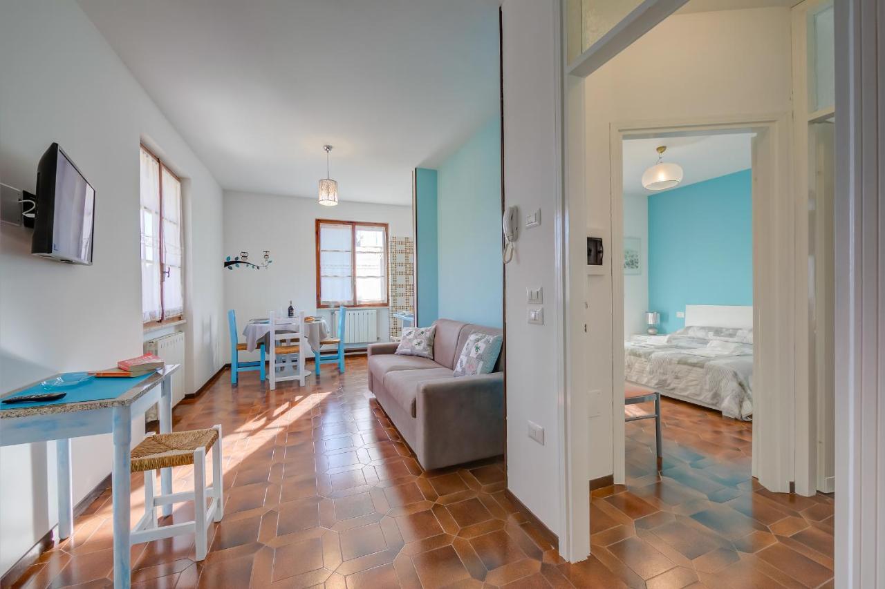 Villa Fiorita Apartments - Happy Rentals Sirmione Zewnętrze zdjęcie