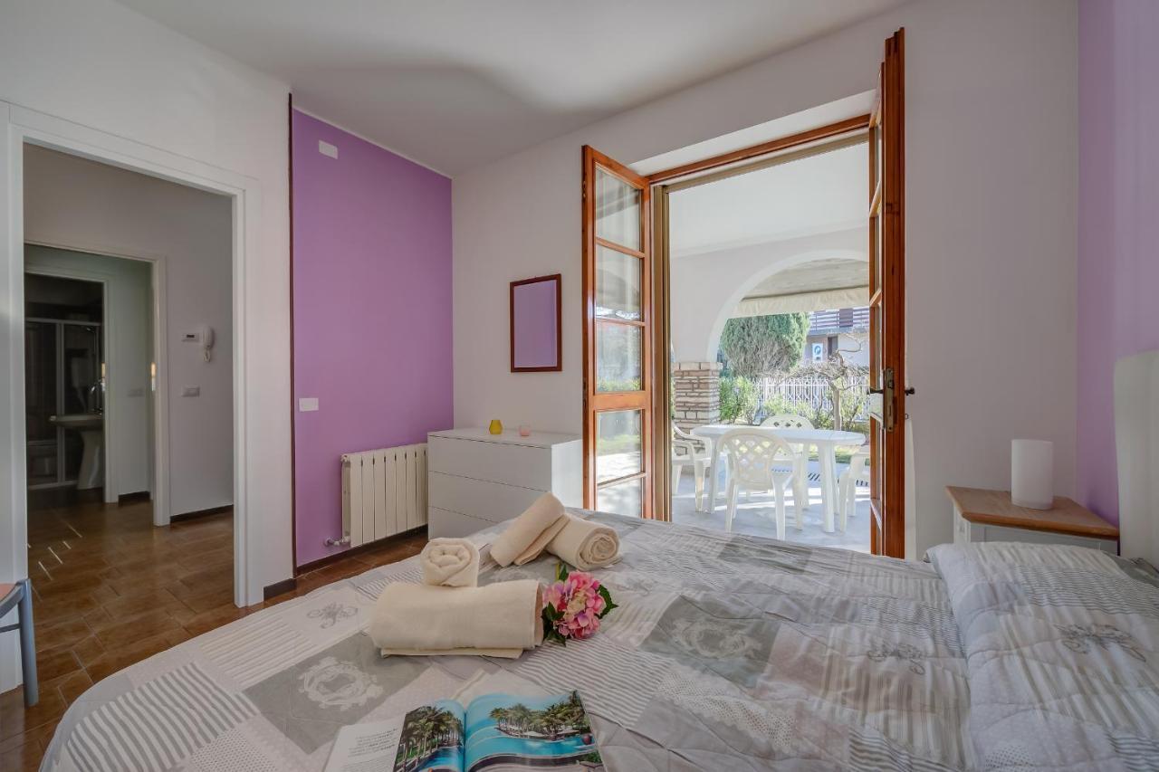 Villa Fiorita Apartments - Happy Rentals Sirmione Zewnętrze zdjęcie