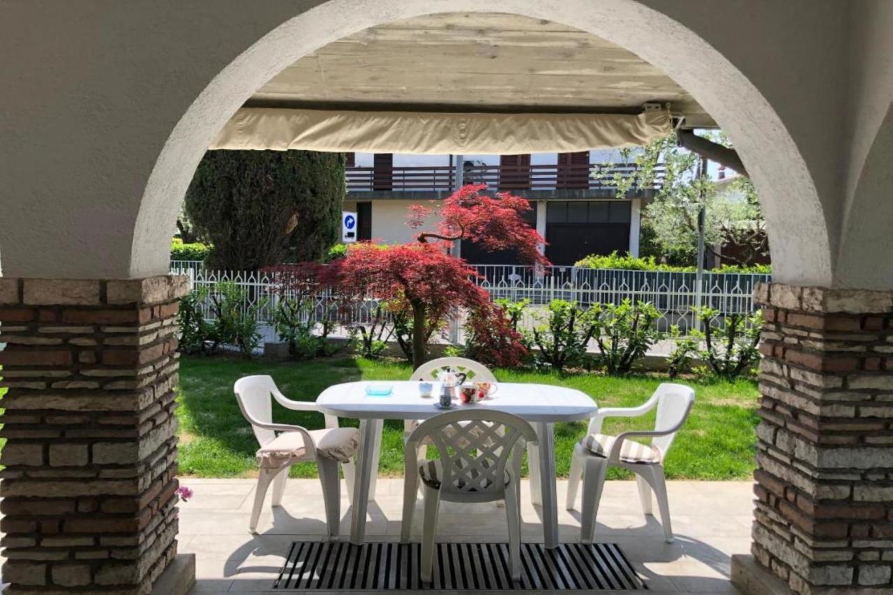 Villa Fiorita Apartments - Happy Rentals Sirmione Zewnętrze zdjęcie